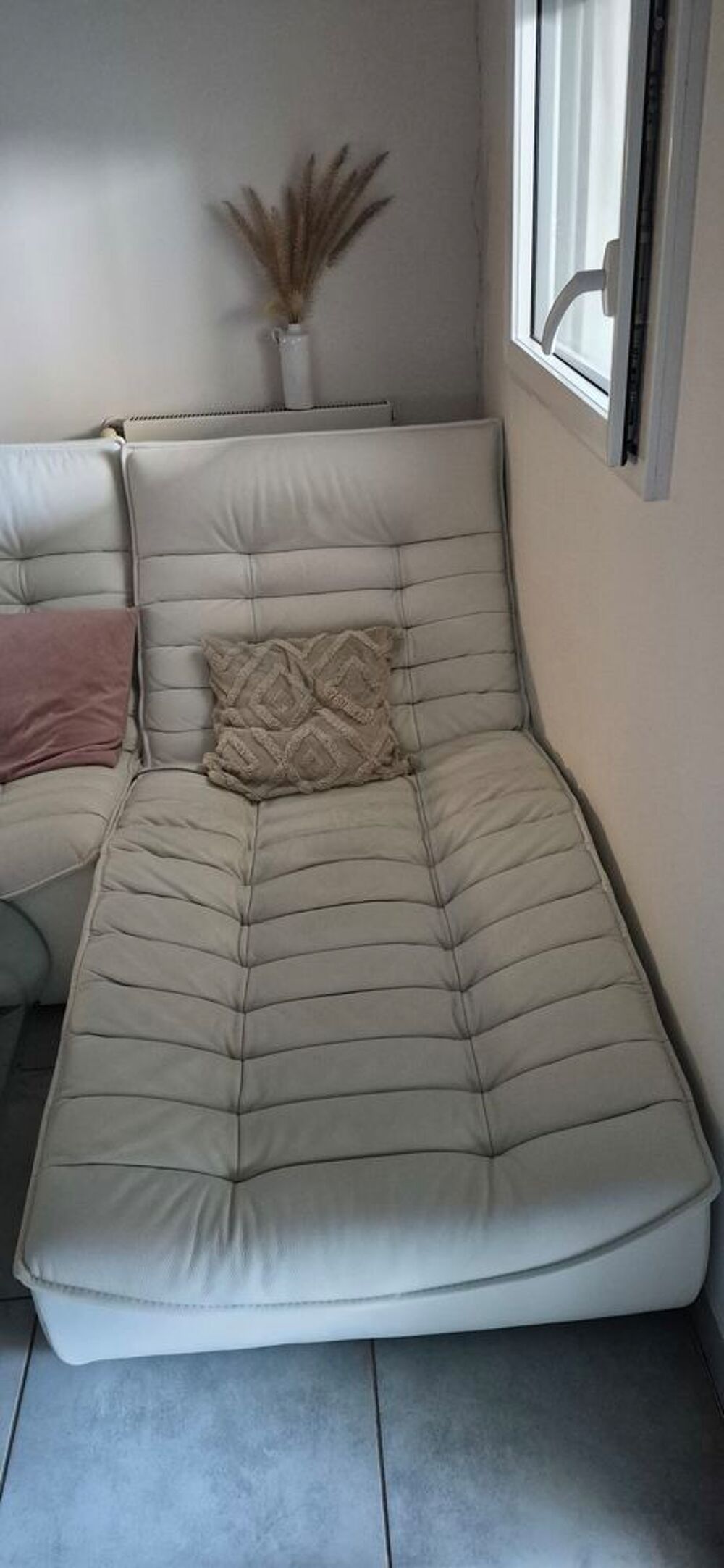 SALON 2 FAUTEUILS ET 1 MERIDIENNE EN CUIR BLANC HOME SALON Meubles
