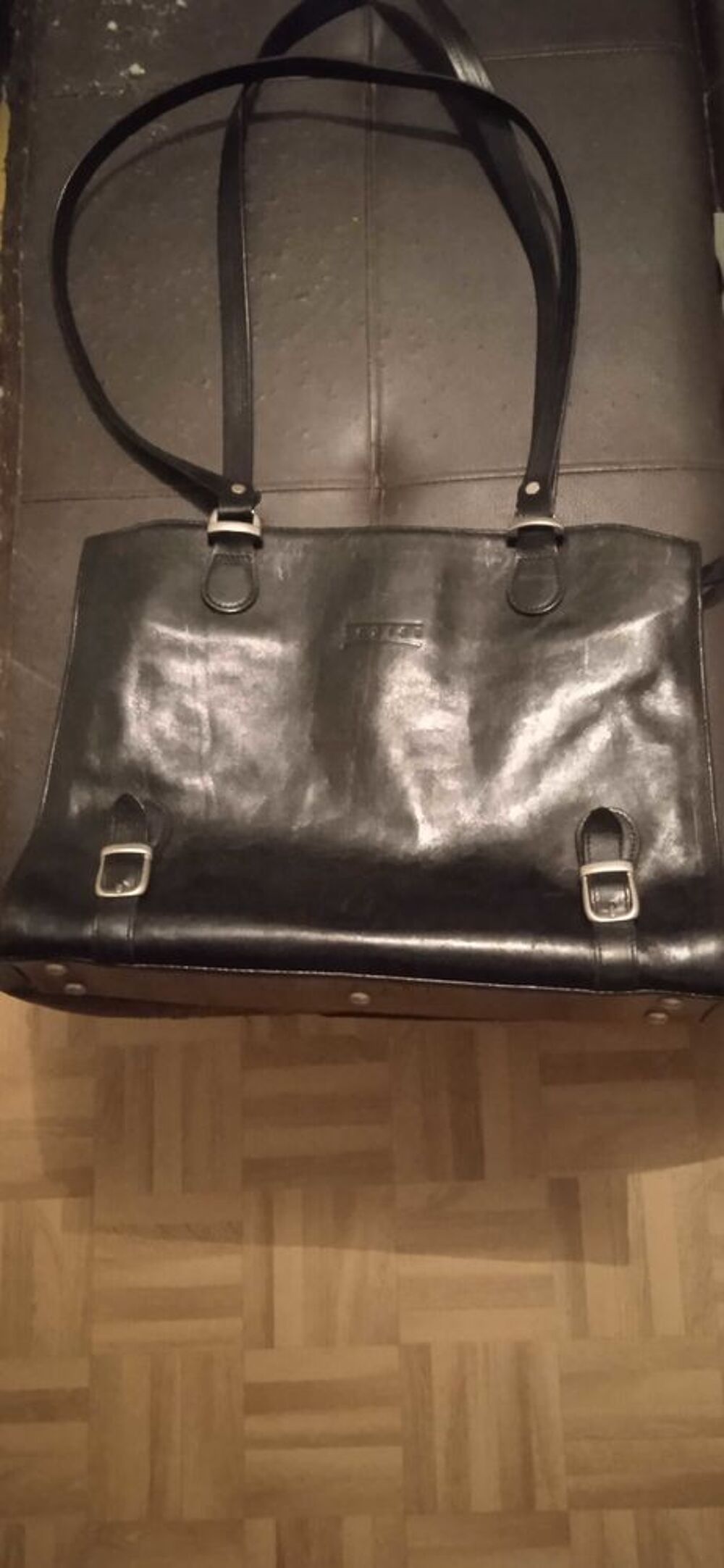 sac &agrave; main cuir noir divers rangements Marque Texier Maroquinerie