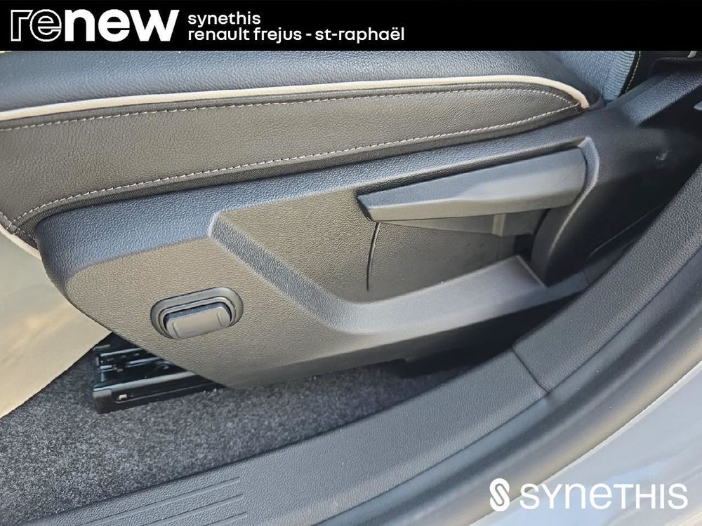 M&eacute;gane Megane E-Tech EV40 130ch standard charge Techno 2022 occasion 83600 Fr&eacute;jus