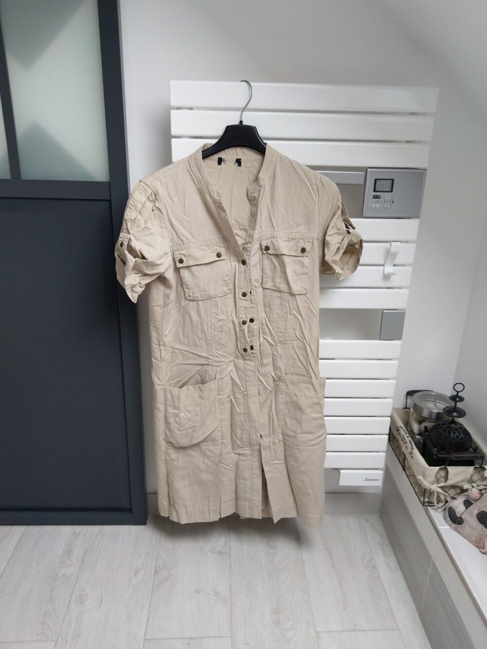 Robes chemise Caroll
Vêtements