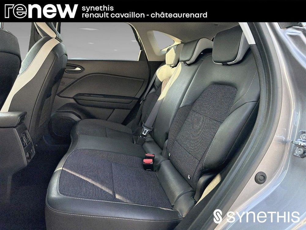 Captur E-Tech Plug-in 160 - 21 Intens 2022 occasion 84300 Cavaillon