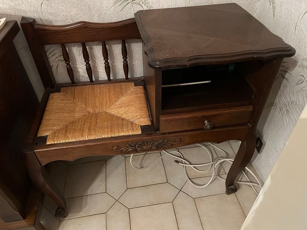 Meuble avec assise Meubles