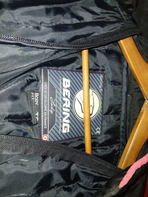 Veste Blouson et casque MOTO 115 Toulon (83)