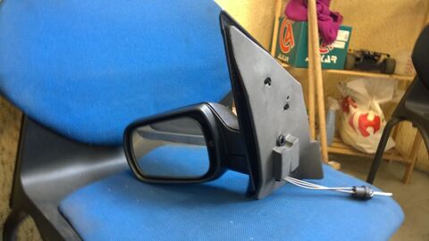 Pi&egrave;ces et &eacute;quipements Voiture Pi&egrave;ces et &eacute;quipements Voiture  occasion Maisons-Alfort 94700