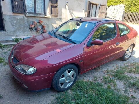 Renault Mégane Coupé 1.6i 16V Dynamique 2000 occasion Salvizinet 42110