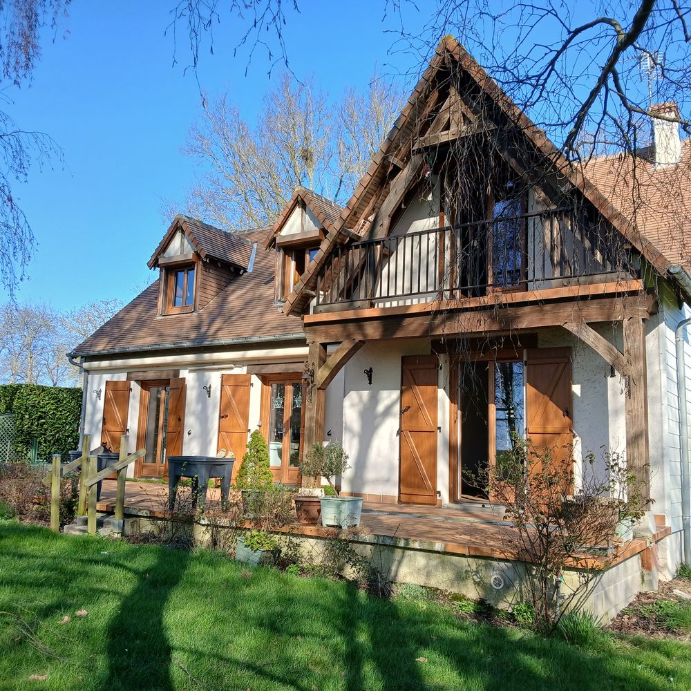 Maison 5 pièces 136 m² · à Lunay · 136 m² · 240 000 €