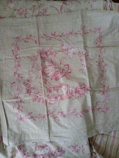 Parure de draps 3 suisses 10 Saint-Jean-Pla-de-Corts (66)