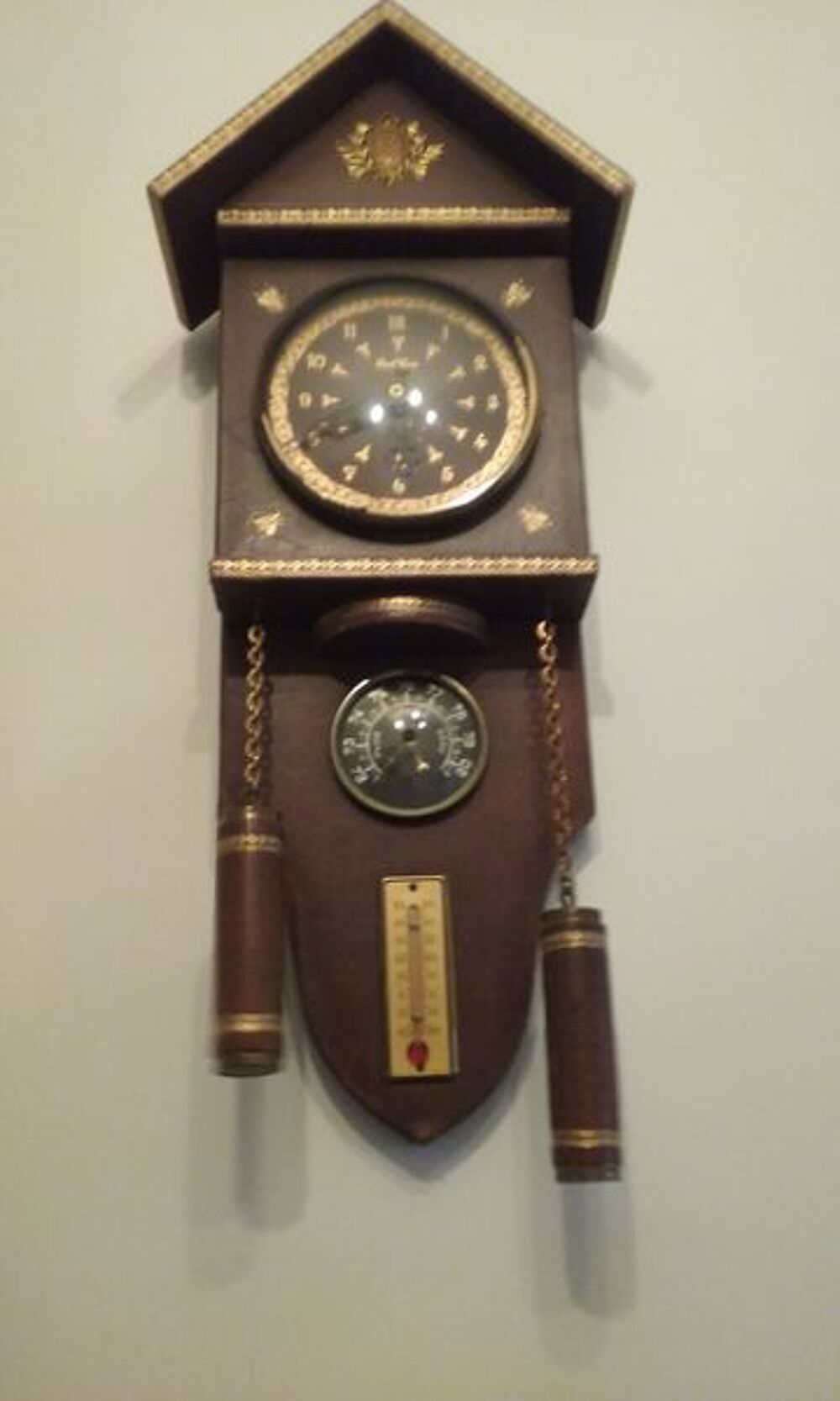 Pendule cuir marron et thermom&egrave;tre et hygrom&egrave;tre Décoration