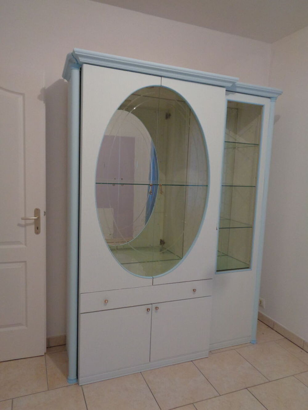 Vitrine armoire Meubles