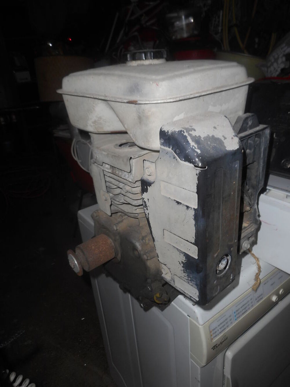 moteur de b&eacute;tonni&egrave;re Honda Bricolage