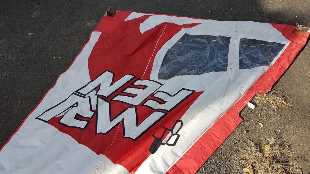 Voile pour planche &eacute;tat neuf Sports