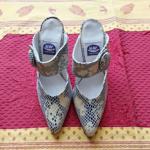 Chaussures neuves pointure 35  talon 8 cm marque Blay 20 Port-de-Bouc (13)
