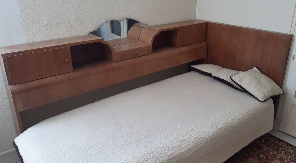 Meurble vntage Cosy avec sa t&ecirc;te de lit Meubles