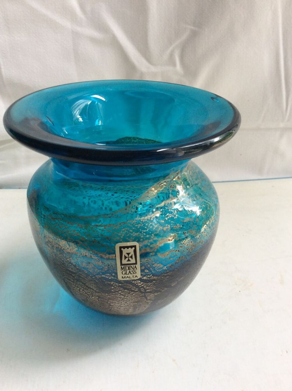 Vase verre souffl&eacute; Midna Glass Malta ton bleu Dcoration