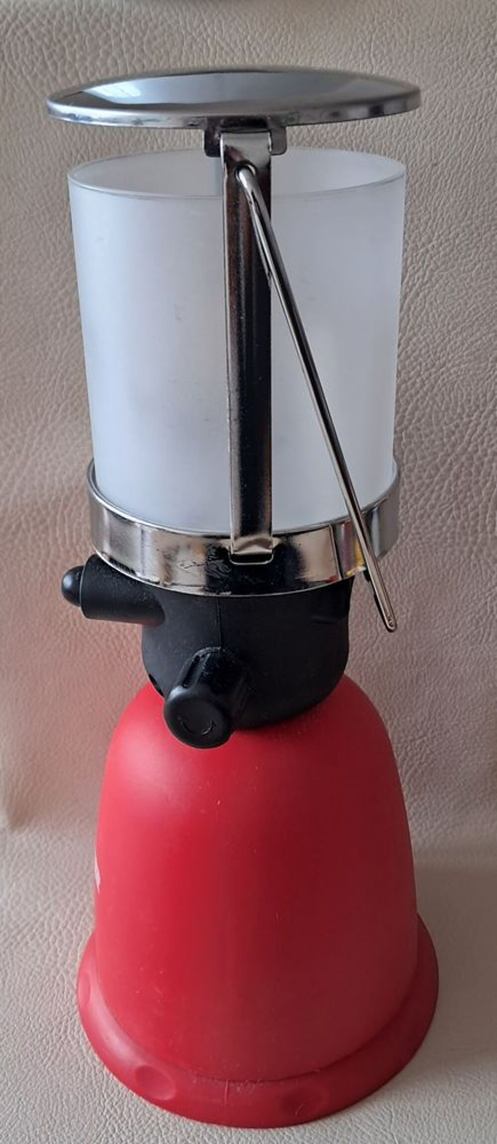 Lampe de camping &agrave; gaz ou pour coupure d'&eacute;lectricit&eacute; neuve Sports