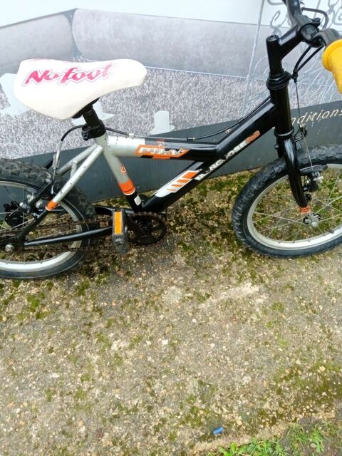 VTT enfant 16 pouces 45 Lucé (28)