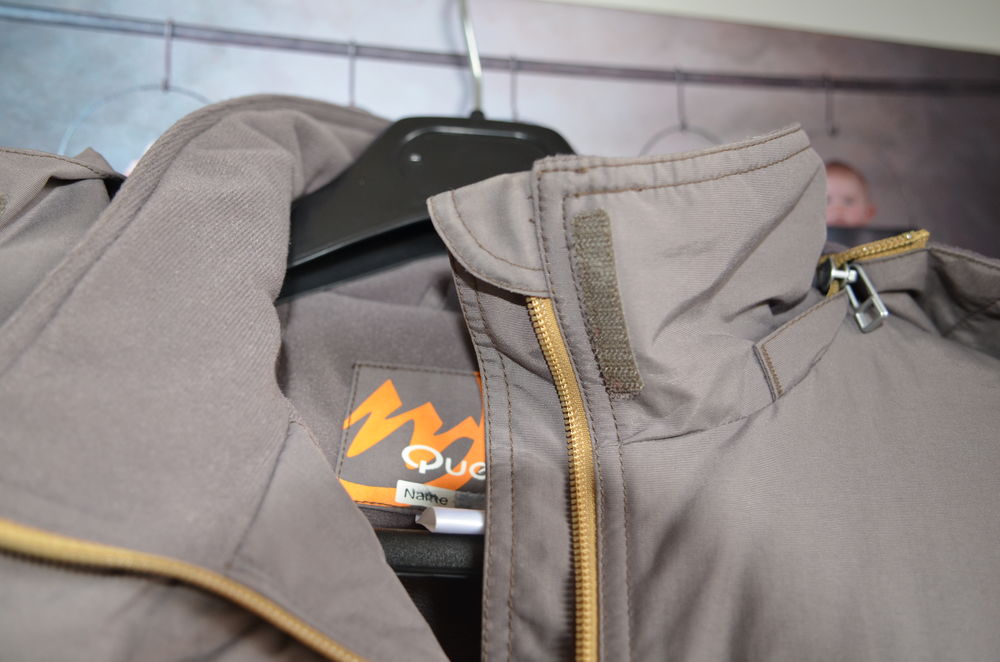 Blouson ski 14 ans TBE 12 euros Vêtements enfants
