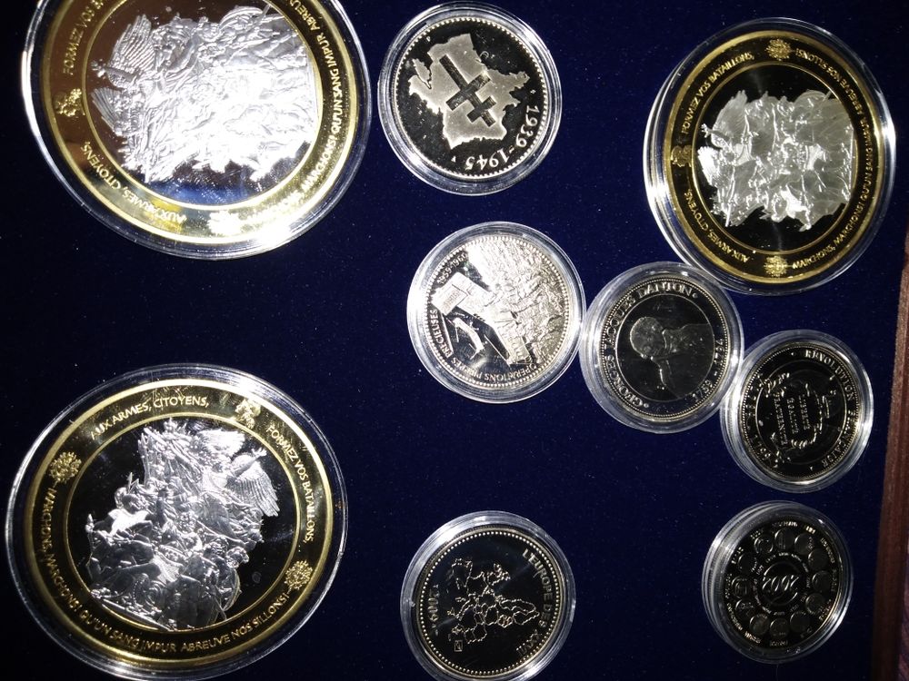 Monnaies paiement uniquement ch&egrave;que de banque o&ugrave; mains a mains sur place 34170 