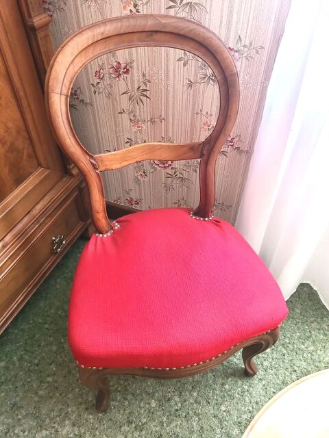 Chaise ancienne Feurs (42)