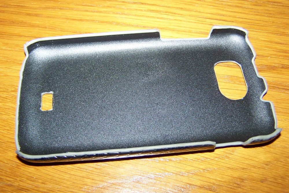 coque pour WIKO CINK KING, NEUVE, imprim&eacute;e gris Téléphones et tablettes