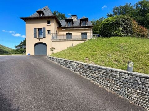   Grande maison SANS TRAVAUX + Terrain constructible  Maison - 8 pièce(s) - 240 m²