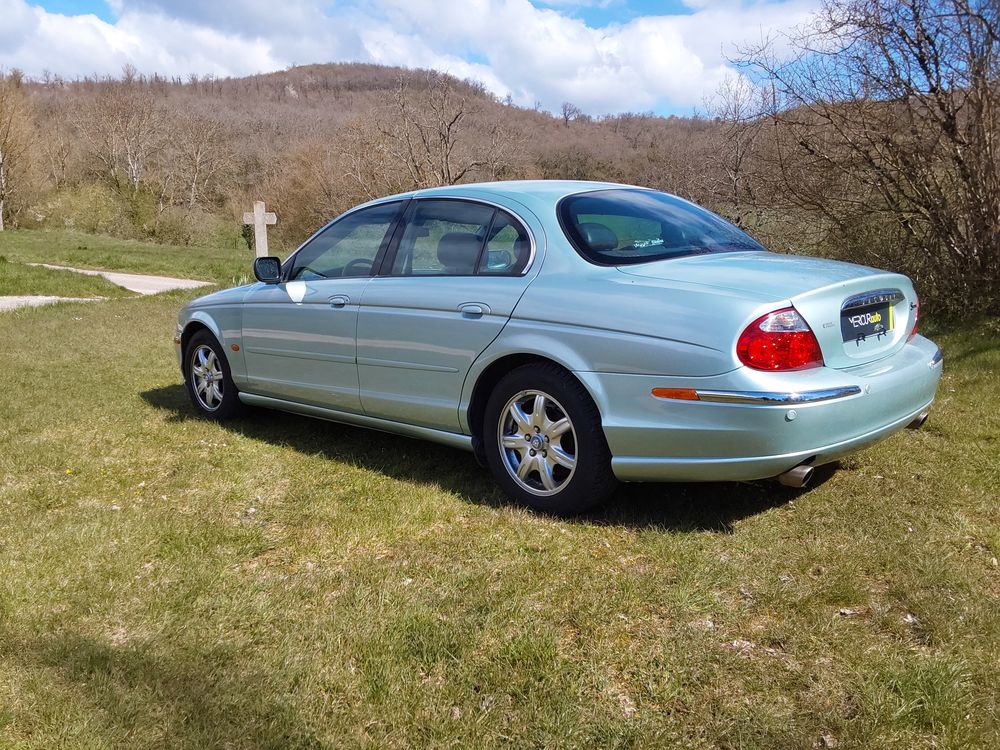 S-Type 3.0i V6 A 1999 occasion 38080 Saint-Marcel-Bel-Accueil