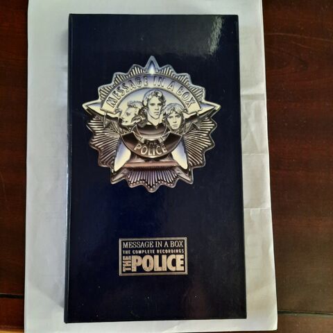 Coffret CD Message in a Box The Police Maransin (33)