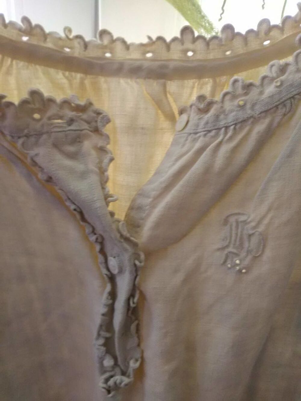 Chemises de Nuit en LIN (4) / &agrave; l'unit&eacute; V�tements