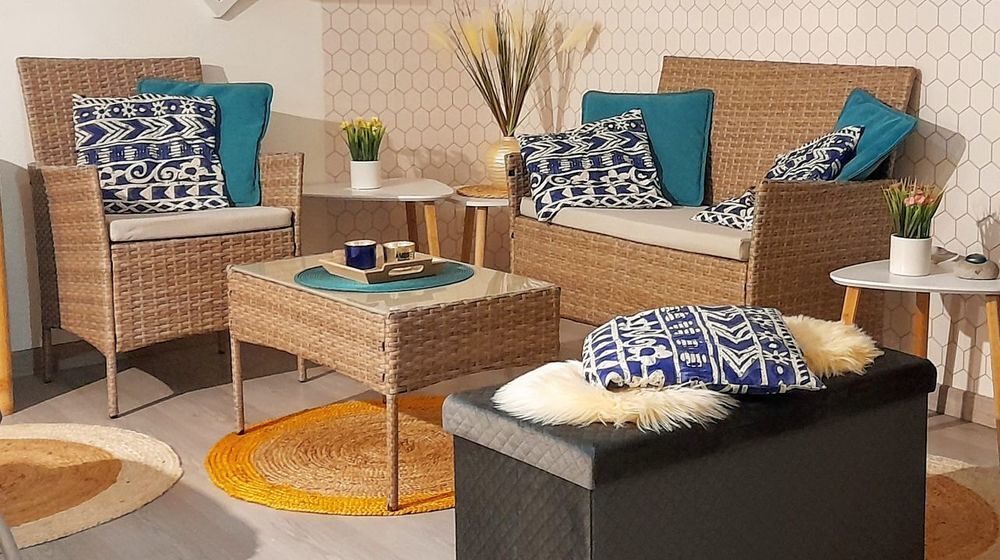 Salon de jardin 4 places Neuf resine couleur miel neuf Meubles