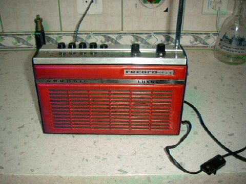 Grundig Record Boy Luxus  henri59 1 La Chapelle-d'Armenti�res (59)