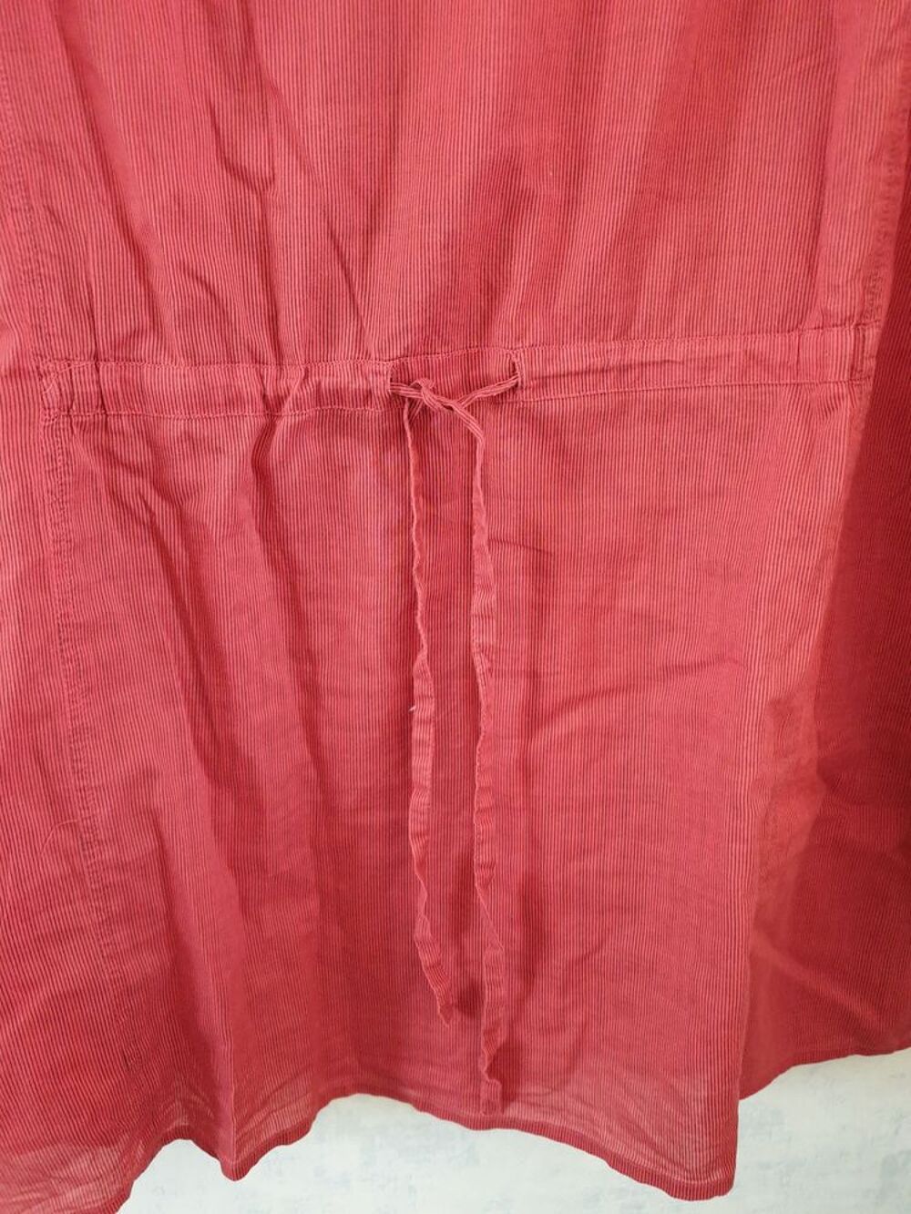 Blouse rouge orang&eacute;e, ray&eacute;e, manches longues ? Emma Pernelle Vêtements