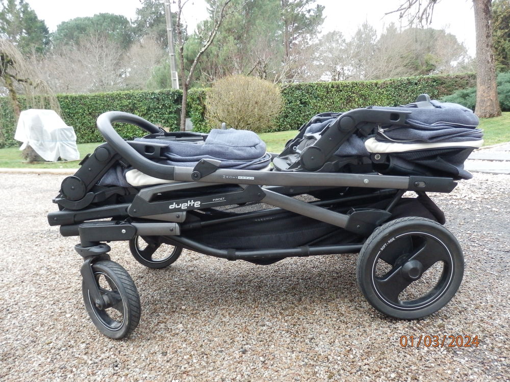 poussette jumeaux peg perego Puériculture