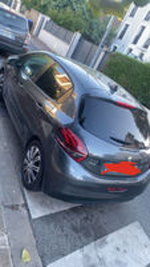 208 1.2 VTi 82ch BVM5 Active 2015 occasion 93190 Livry-Gargan