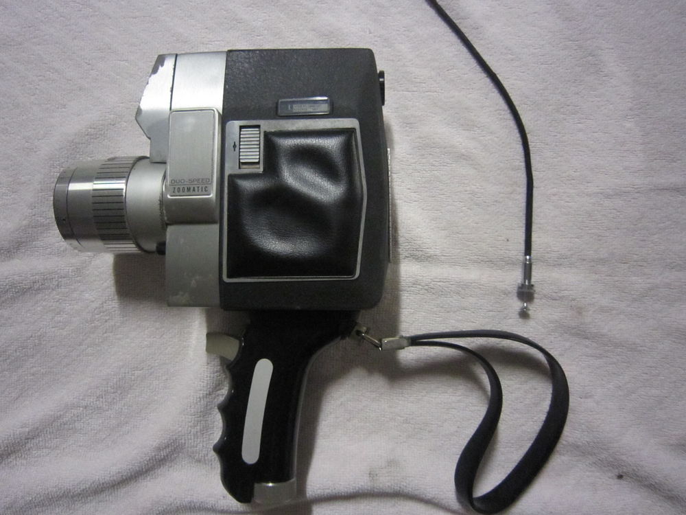 Cam&eacute;ra Bell howell autoload duospeed zoomatic
Photos/Video/TV