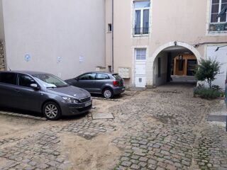  Parking / Garage à louer 15 m² Le mans