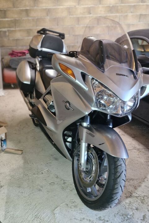 Moto HONDA 2010 occasion Laurabuc 11400