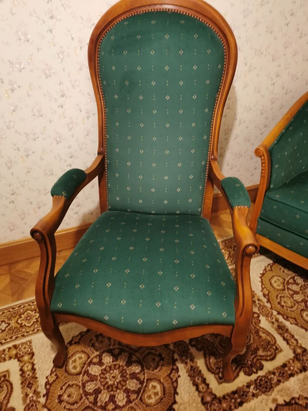 canap&eacute; 2 places et ses 2 fauteuils Meubles