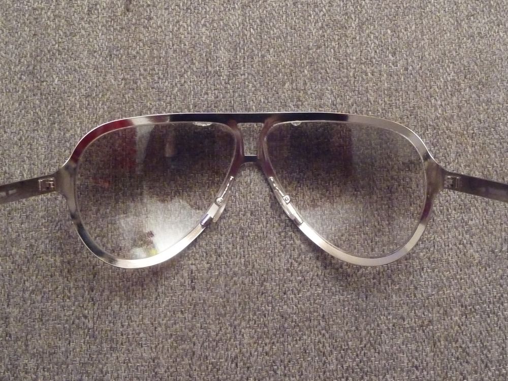 Lunettes de Soleil Vintage M&eacute;tal Argent&eacute;- Yves Saint Laurent Bijoux et montres