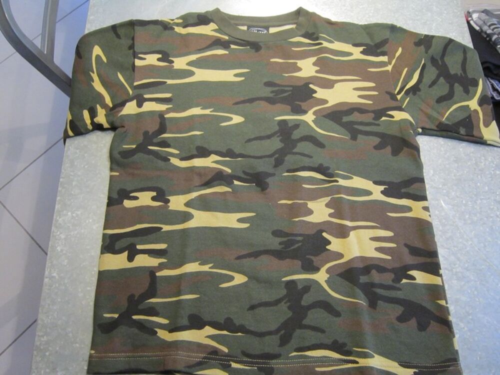 Sweat shirt camouflage S - neuf (1) Vêtements