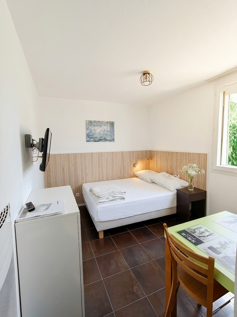Location Appartement Studio meublé 20m2 TOUT COMPRIS (Eau+Élec) +Parking sous sol Bordeaux