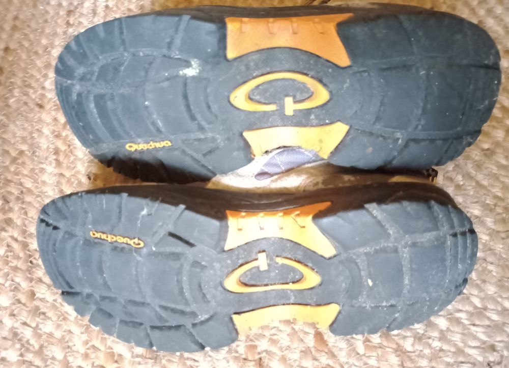 chausse de marche Quechua - taille 36 Chaussures enfants