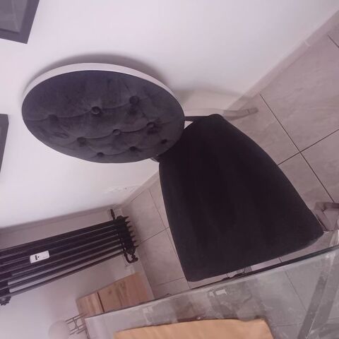 Table salle a manger ET Chaises  550 Toulon (83)