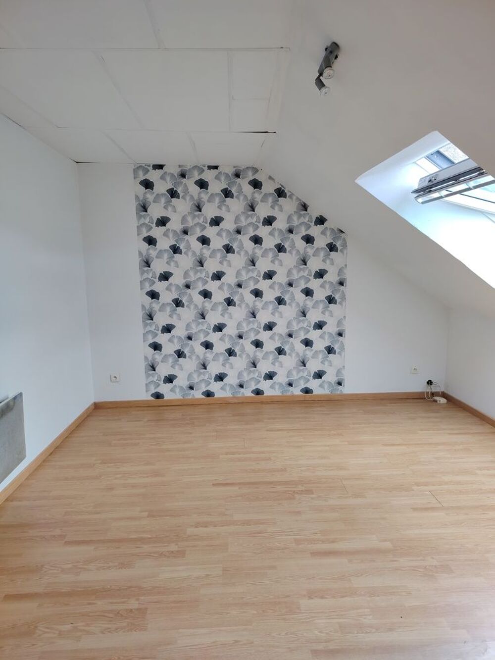   CHAMBRES PRIVEES DANS PAVILLON 131 M2  Bretagne, Lorient (56100)
