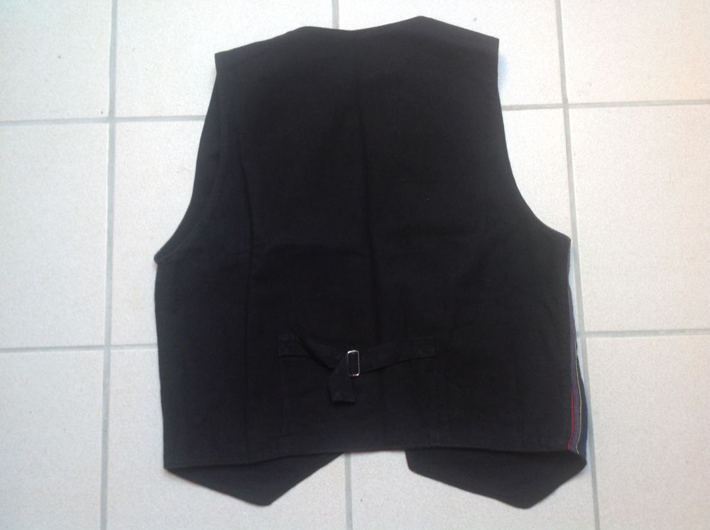 GILET SANS MANCHES &Agrave; RAYURES MULTICOLORE TAILLE L Vêtements