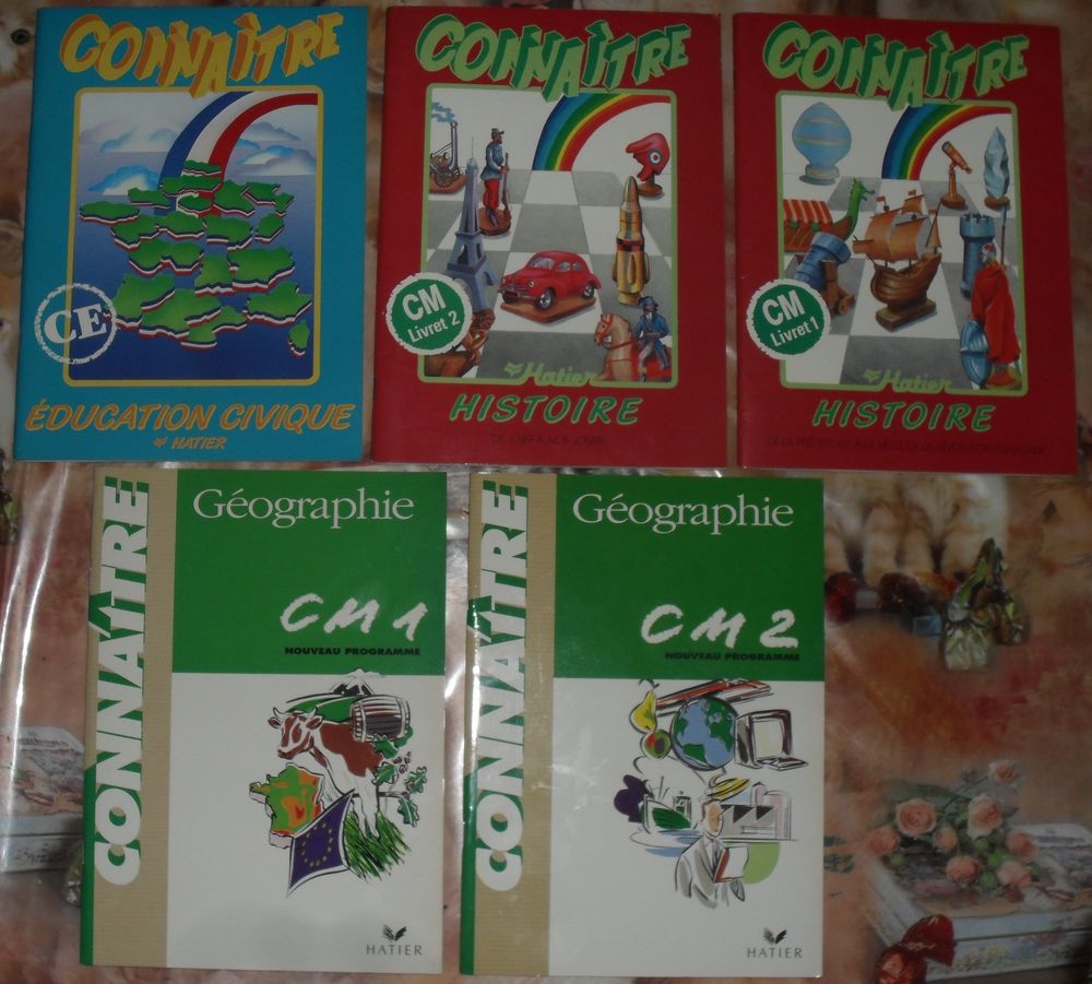 Lot de 5 livrets de la collection conna&icirc;tre en parfait &eacute;tat. Livres et BD