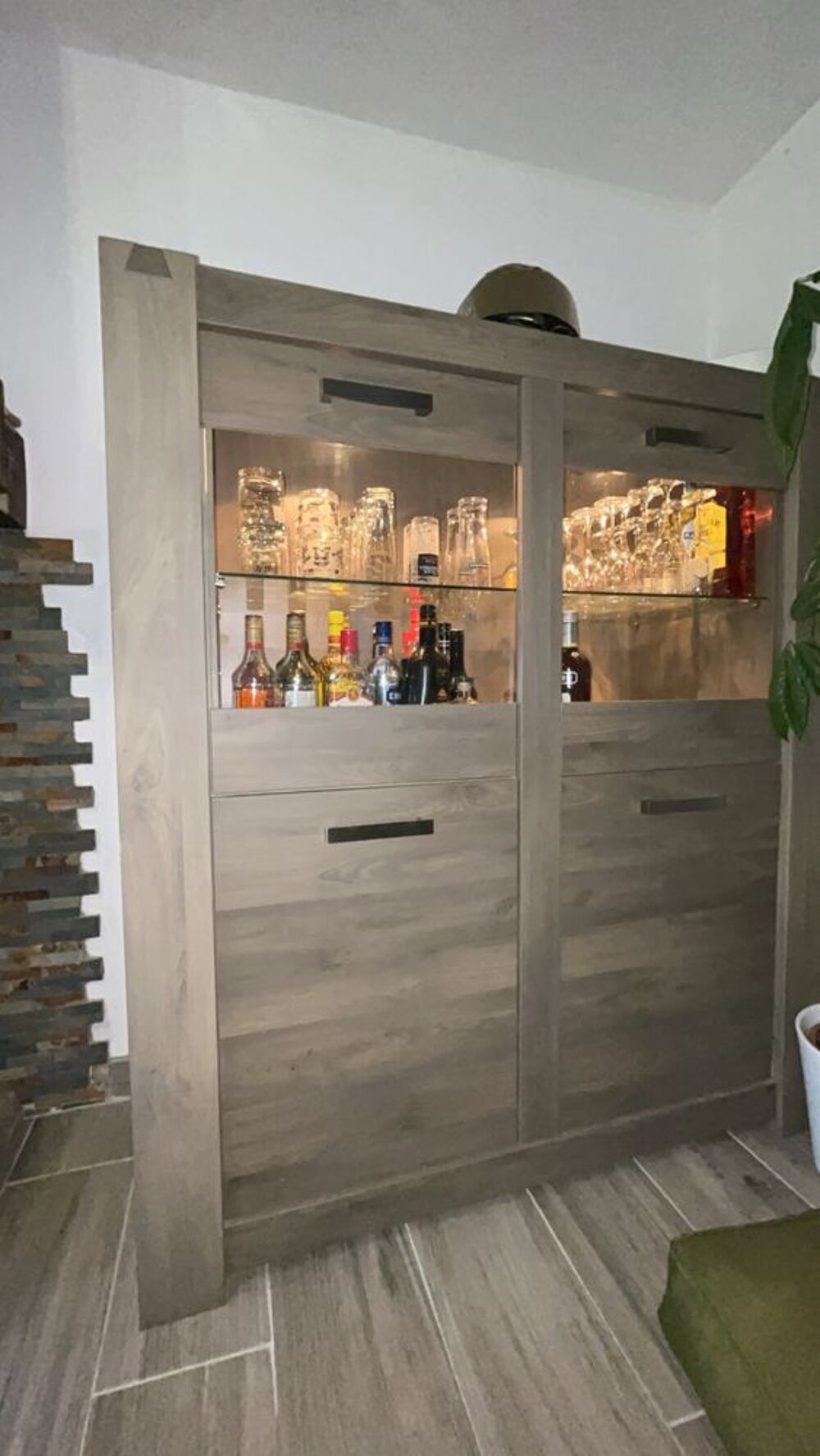 AV ensemble ou s&eacute;par&eacute; buffet et/ou vitrine Meubles