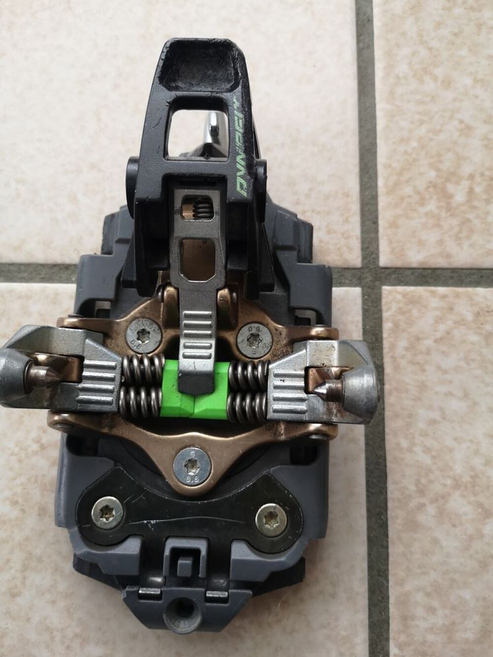 Fixations pour skis de rando Sports