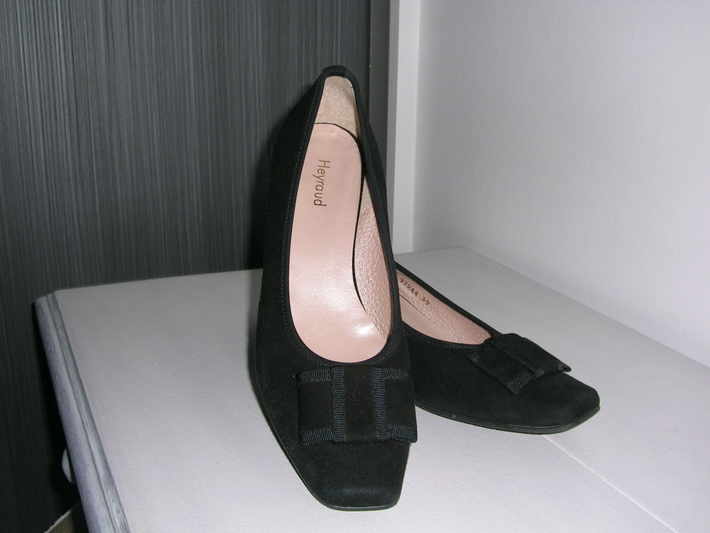 Chaussures femme
Chaussures