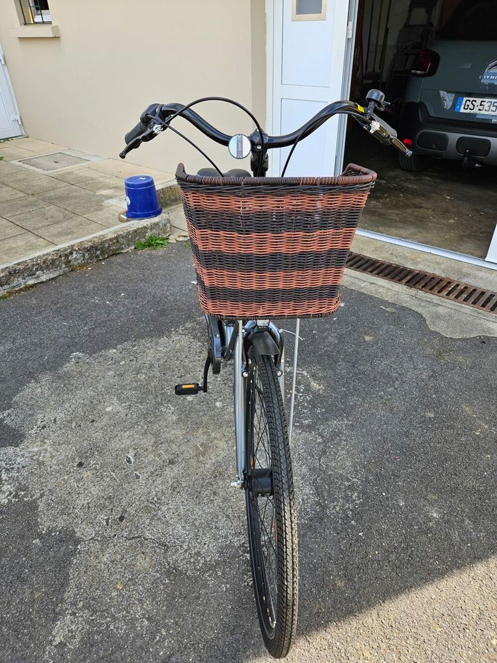 VELO DE FEMME TOURISME Vélos