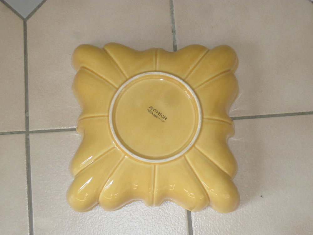 LOT AN555 VIEUX SALADIER ANTHEOR FRANCE
Cuisine